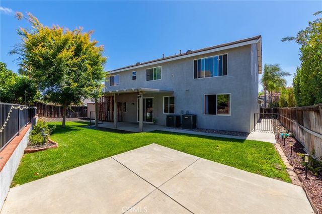 31826 Cypress View Court, Menifee, CA 92584