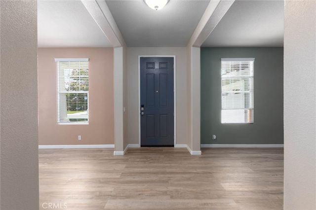 31826 Cypress View Court, Menifee, CA 92584