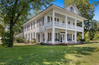 1008 Railroad, Thornton, TX 76687