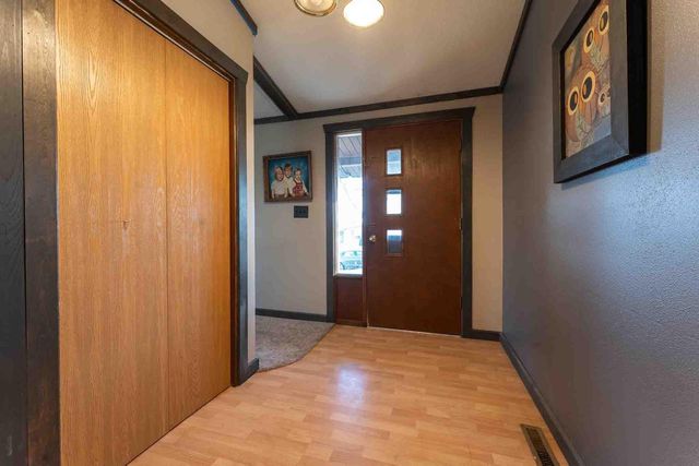 1615 Lakeview Drive, Tomah, WI 54660