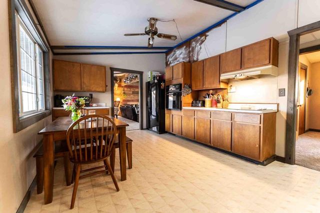 1615 Lakeview Drive, Tomah, WI 54660