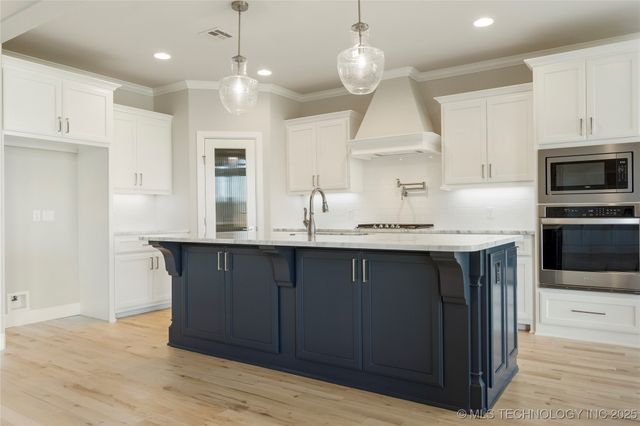 2810 W Tucson Court, Broken Arrow, OK 74011