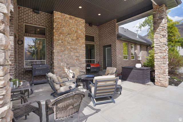 858 E 600 S, Santaquin, UT 84655