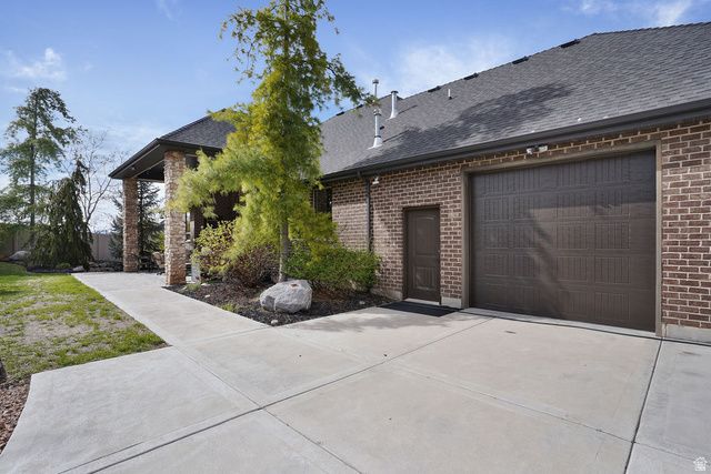 858 E 600 S, Santaquin, UT 84655