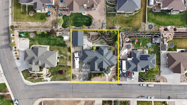 858 E 600 S, Santaquin, UT 84655