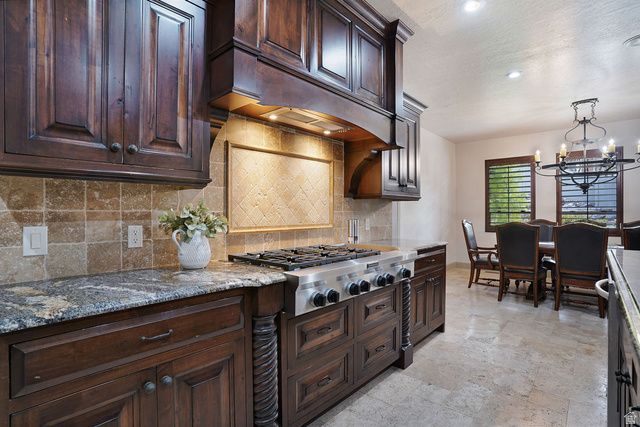 858 E 600 S, Santaquin, UT 84655