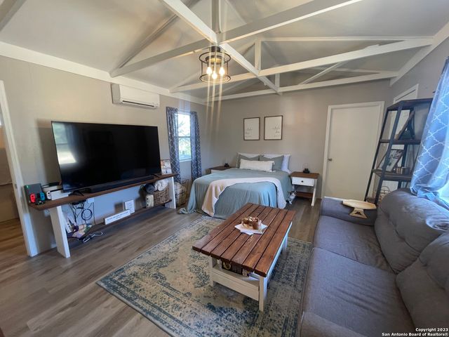 792 ALAMO BEACH RD, Pipe Creek, TX 78063