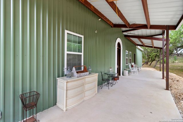 792 ALAMO BEACH RD, Pipe Creek, TX 78063