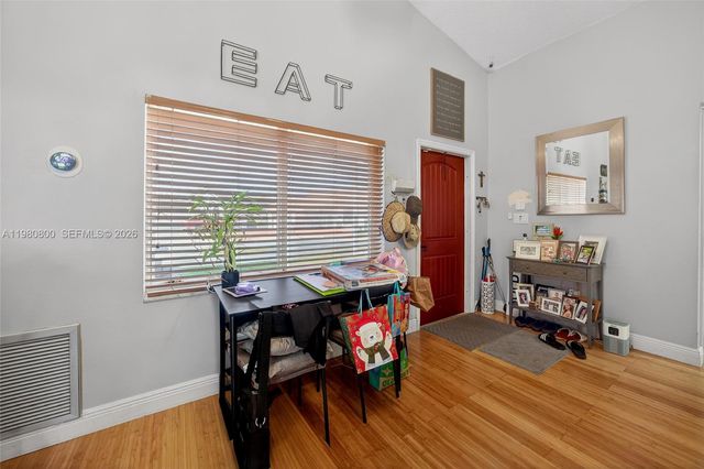 15260 SW 57th St, Miami, FL 33193