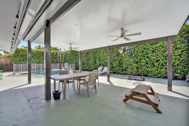 11464 SW 100th Terrace, Miami, FL 33176