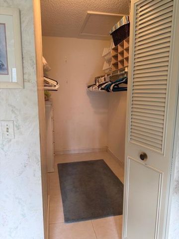 810 Sky Pine Way G2, Greenacres, FL 33415