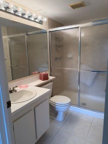 810 Sky Pine Way G2, Greenacres, FL 33415