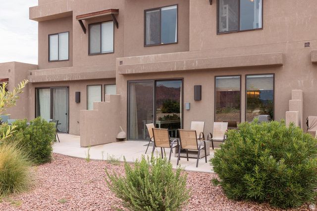 5031 N ESCAPES DR, St. George, UT 84770