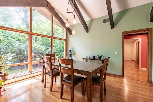 165 Kent Drive, East Greenwich, RI 02818
