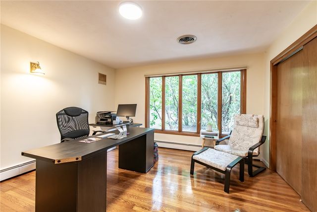 165 Kent Drive, East Greenwich, RI 02818