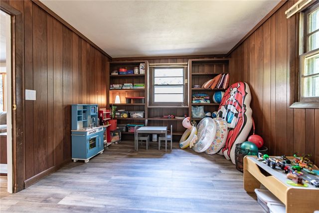 165 Kent Drive, East Greenwich, RI 02818