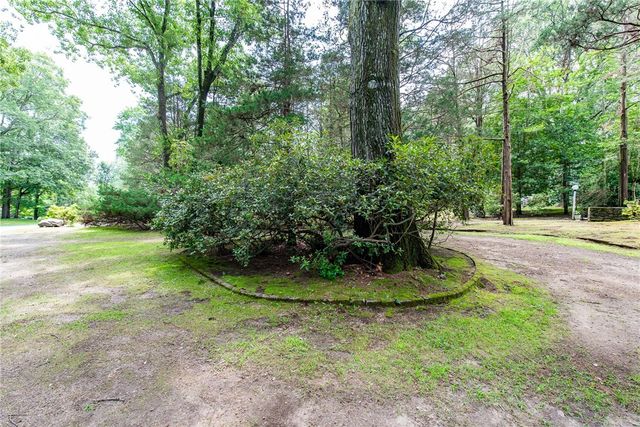 165 Kent Drive, East Greenwich, RI 02818