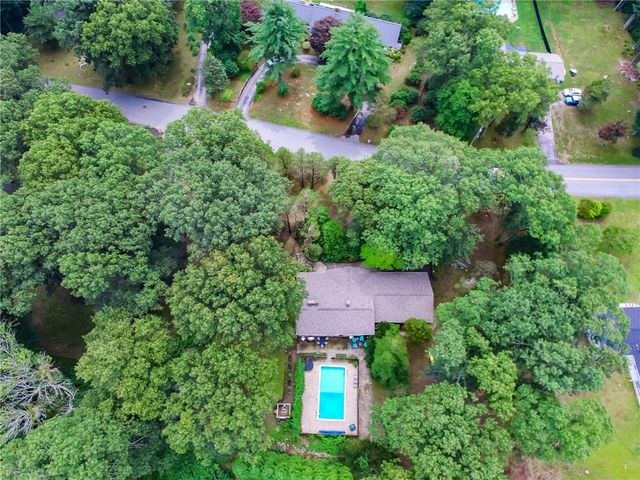 165 Kent Drive, East Greenwich, RI 02818