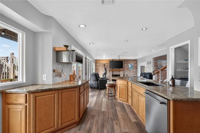 13737 Cayo Gorda Ct, Corpus Christi, TX 78418