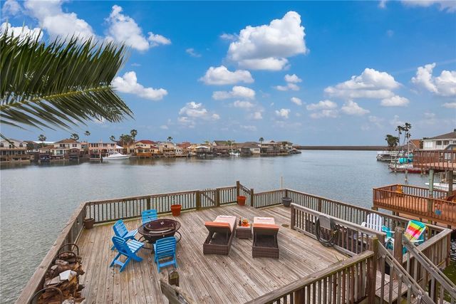 13737 Cayo Gorda Ct, Corpus Christi, TX 78418