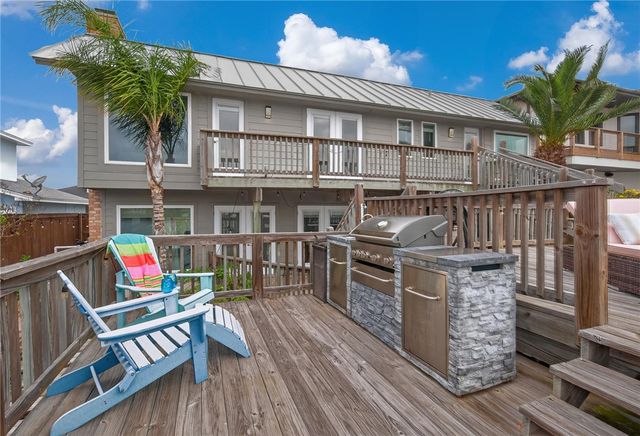 13737 Cayo Gorda Ct, Corpus Christi, TX 78418