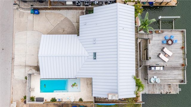 13737 Cayo Gorda Ct, Corpus Christi, TX 78418