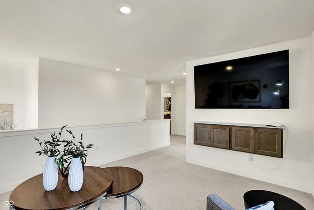 5617 Palazzo Lane, Mccordsville, IN 46055