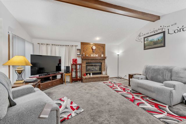 1835 S Cypress St, Wichita, KS 67207