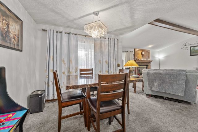 1835 S Cypress St, Wichita, KS 67207