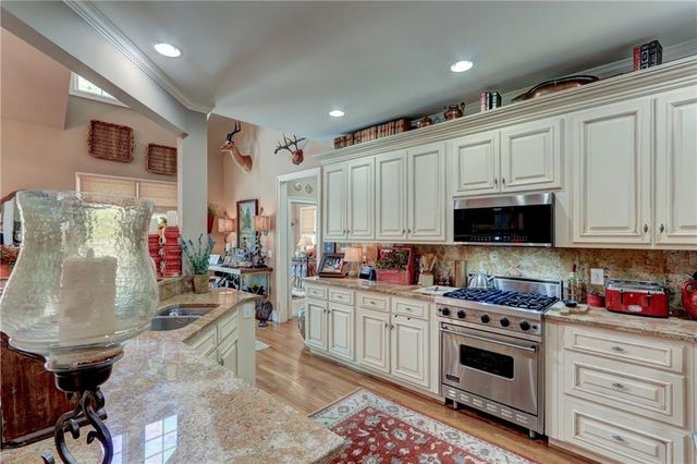 227 Village Club Trail, Clayton, GA 30525