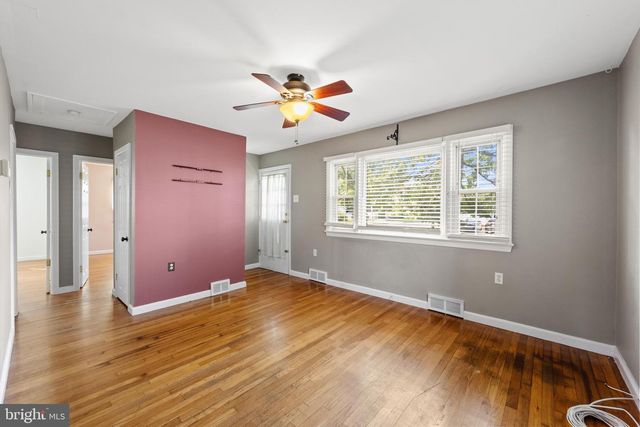 421 ARCH ST, Delran, NJ 08075