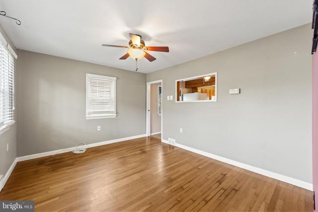 421 ARCH ST, Delran, NJ 08075