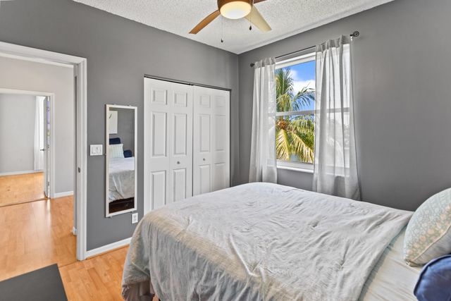 2905 SW 139th Avenue, Miramar, FL 33027