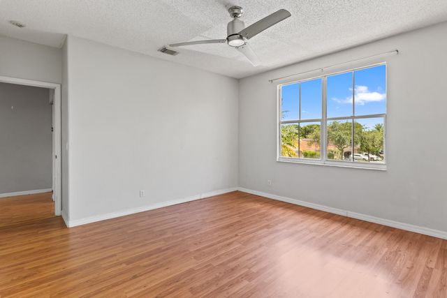 2905 SW 139th Avenue, Miramar, FL 33027