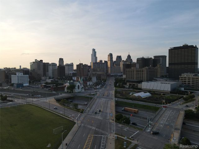 2421 3rd Street, Detroit, MI 48201