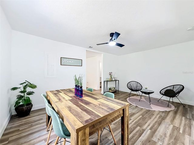 16116 WALLACE STREET, Umatilla, FL 32784