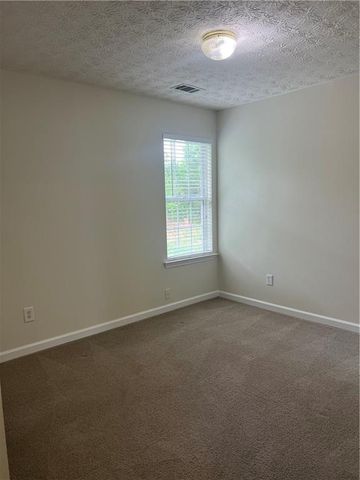 370 Oakland Place dr Drive, Lawrenceville, GA 30044