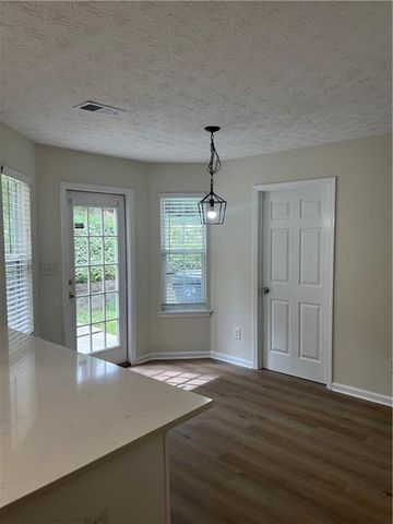 370 Oakland Place dr Drive, Lawrenceville, GA 30044