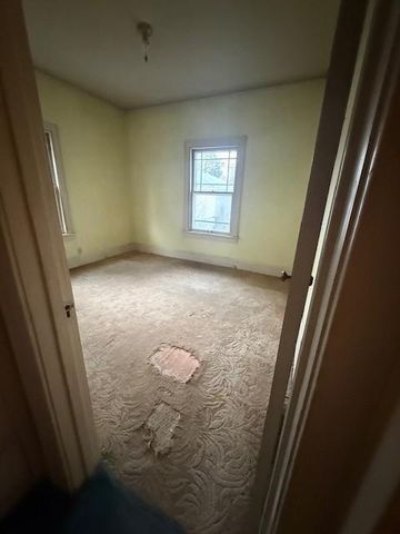 2915 44th Avenue S, Minneapolis, MN 55406