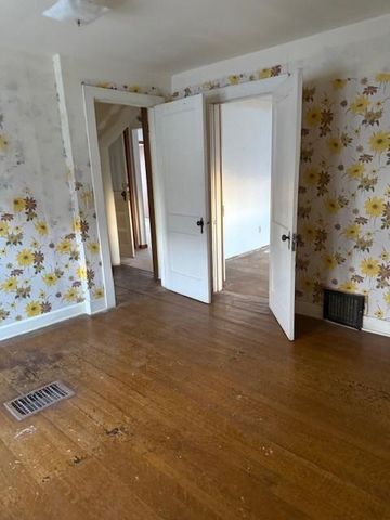 2915 44th Avenue S, Minneapolis, MN 55406