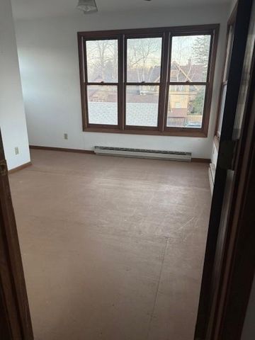 2915 44th Avenue S, Minneapolis, MN 55406