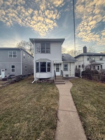 2915 44th Avenue S, Minneapolis, MN 55406