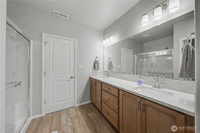 212 Royal Palm Drive, Moses Lake, WA 98837