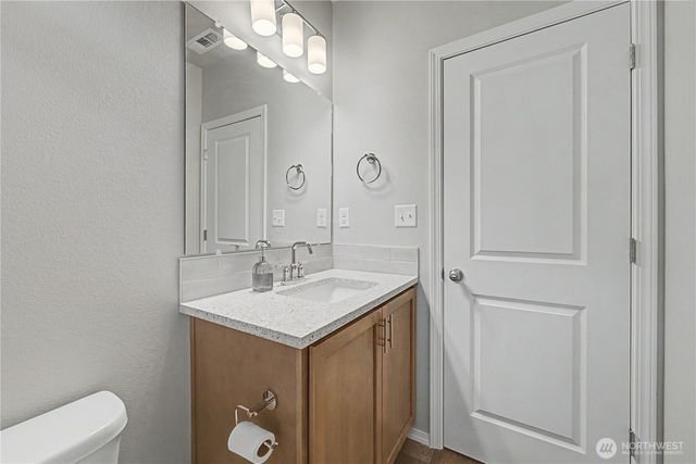 212 Royal Palm Drive, Moses Lake, WA 98837