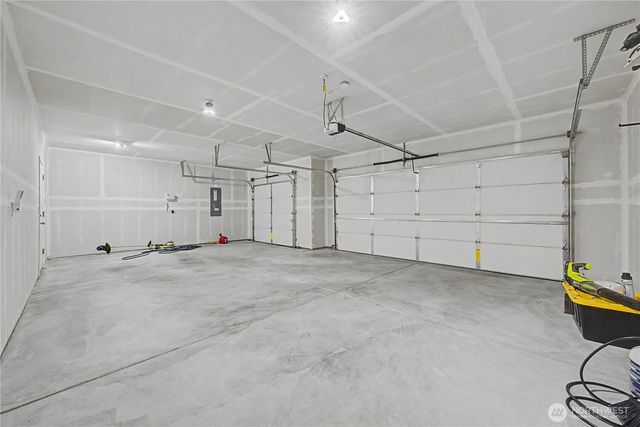 212 Royal Palm Drive, Moses Lake, WA 98837