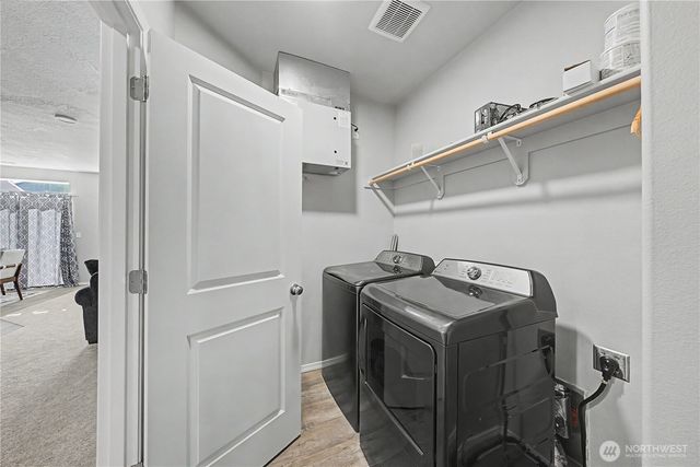 212 Royal Palm Drive, Moses Lake, WA 98837