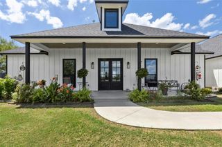 1170 Watterson RD, Red Rock, TX 78662