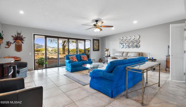 3841 S Placita De La Moneda, Green Valley, AZ 85622