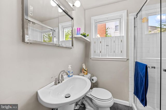 8227 LAUREL, Baltimore, MD 21234