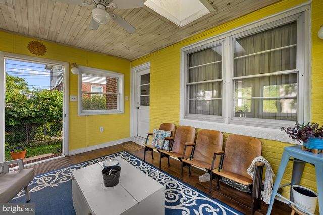 8227 LAUREL, Baltimore, MD 21234